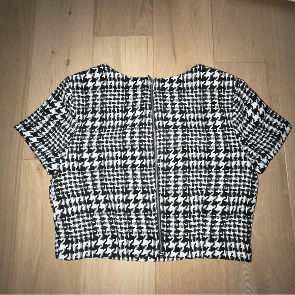 Tweed crop top - Picture 2 of 3